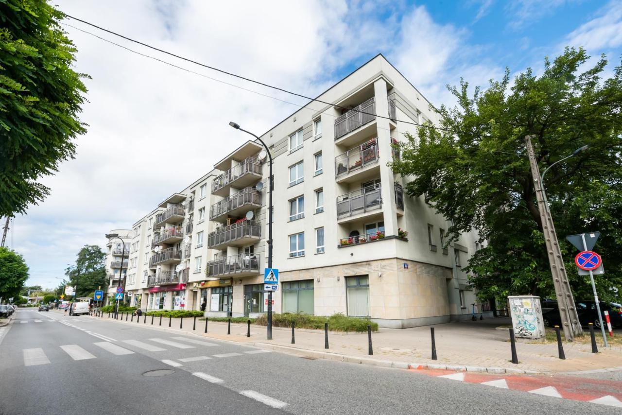 Ursus Pleasant Apartment Varsó Kültér fotó